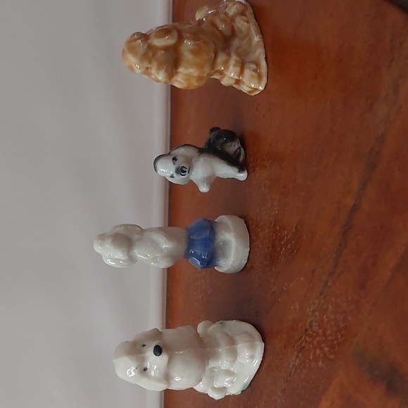 Set of 4 Poodle Miniatures - Picture 1 of 8
